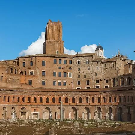 Reale Colosseo Trevi - Private Garden